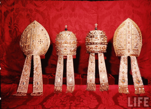 1834-1877-tiaras