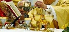 pope_golden_cup